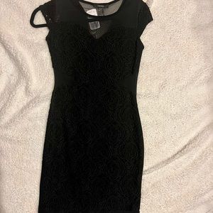 Laced short sleeve mini Bodycon dress